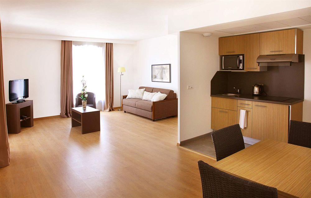 Residhome Plazza