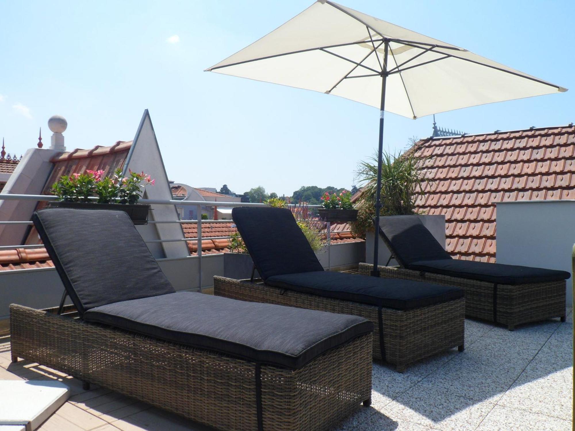Residhome Plazza Aparthotel 4*