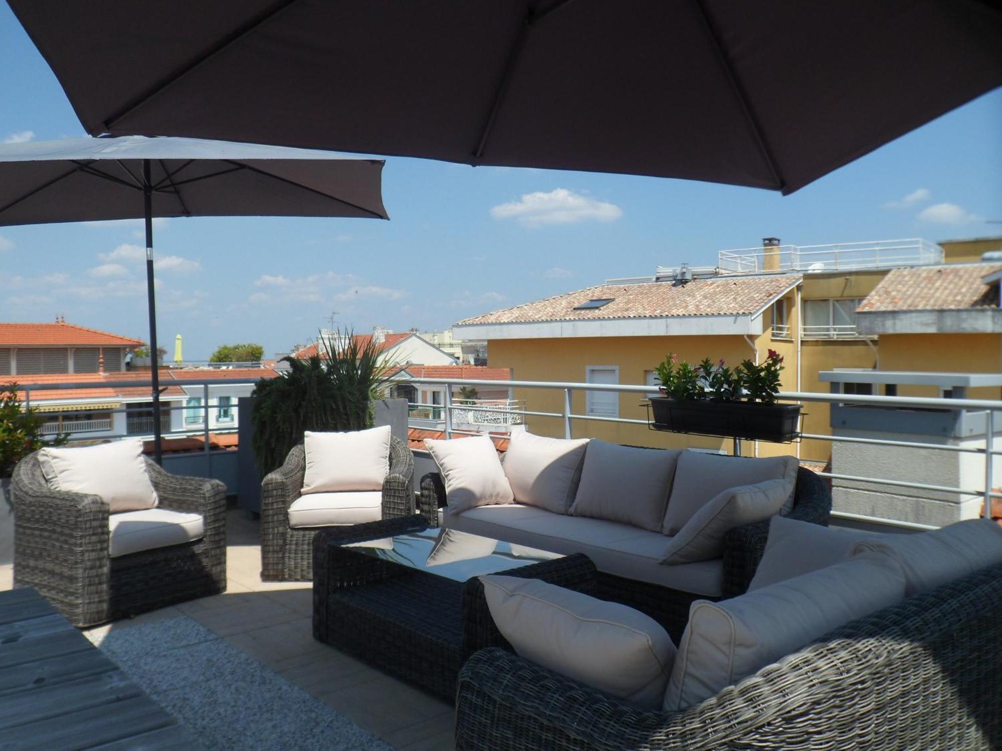 Residhome Plazza
