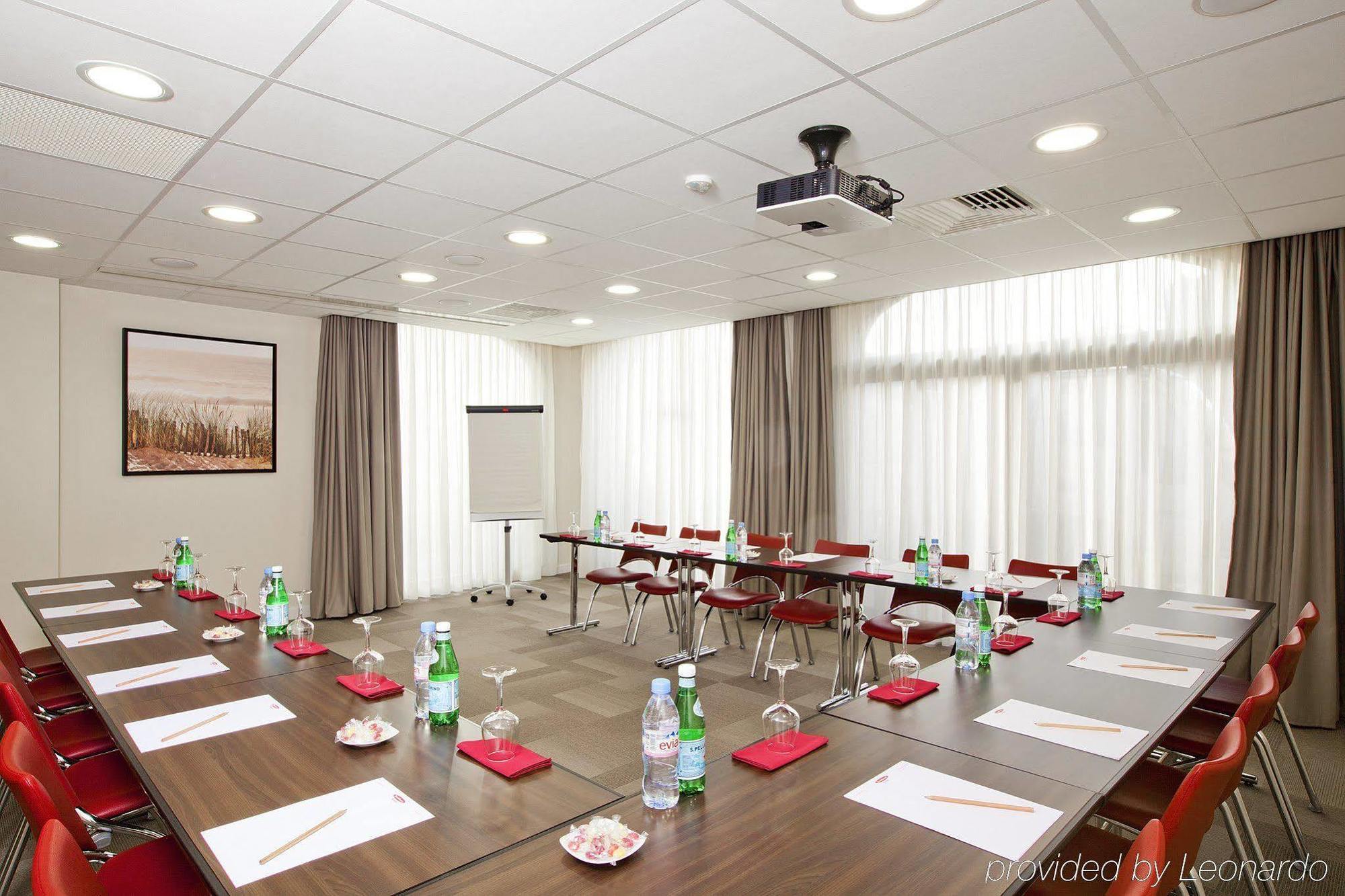 Residhome Plazza Aparthotel 4*